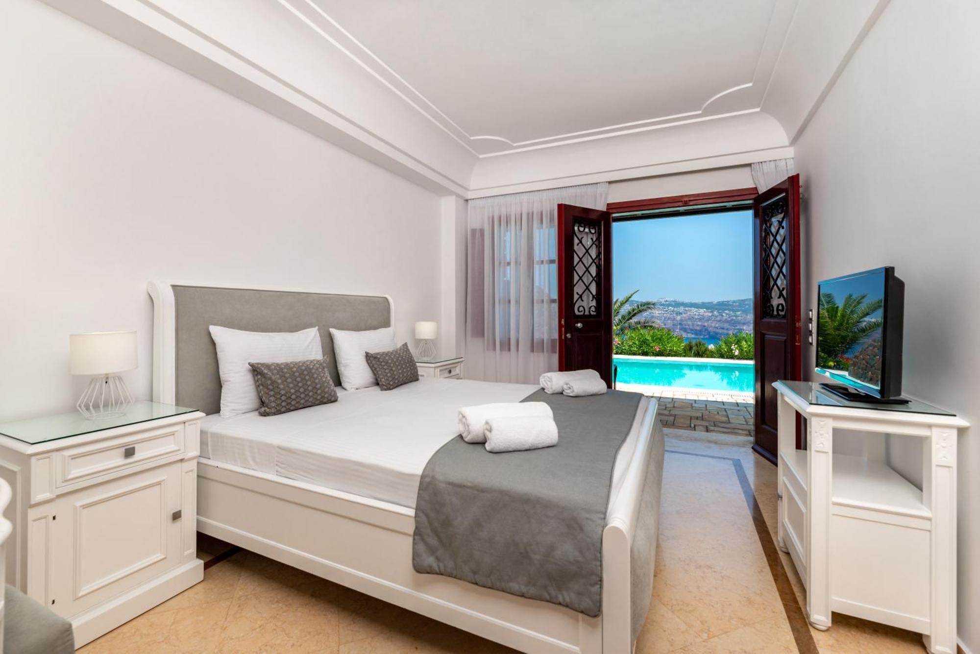Maison Des Lys - Luxury Suites Akrotírion エクステリア 写真