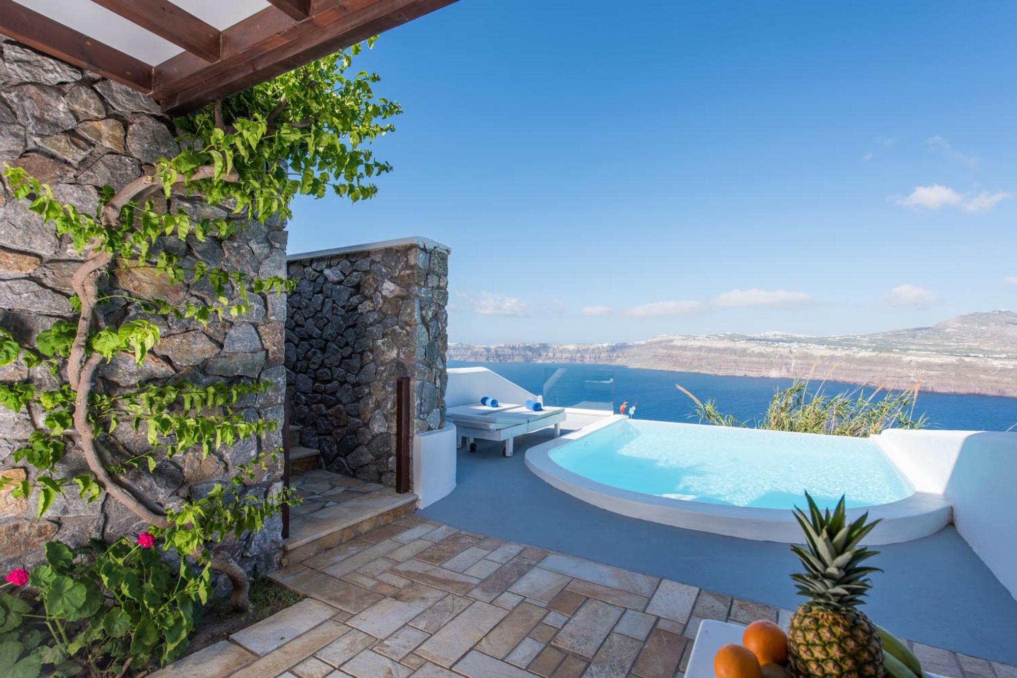 Maison Des Lys - Luxury Suites Akrotírion エクステリア 写真