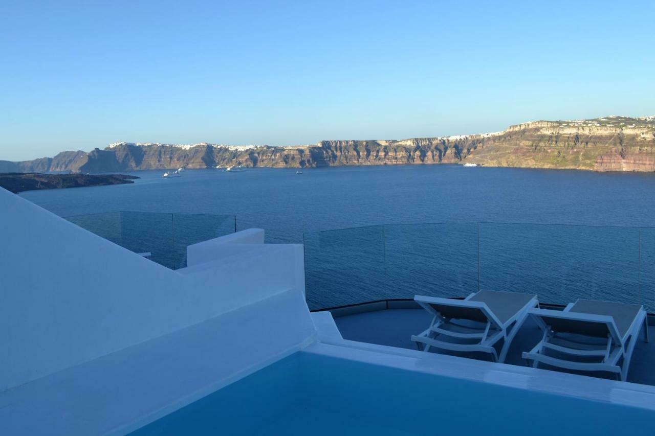 Maison Des Lys - Luxury Suites Akrotírion エクステリア 写真